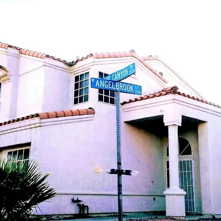 Rose Canyon- 5 Bedroom Home In Las Vegas